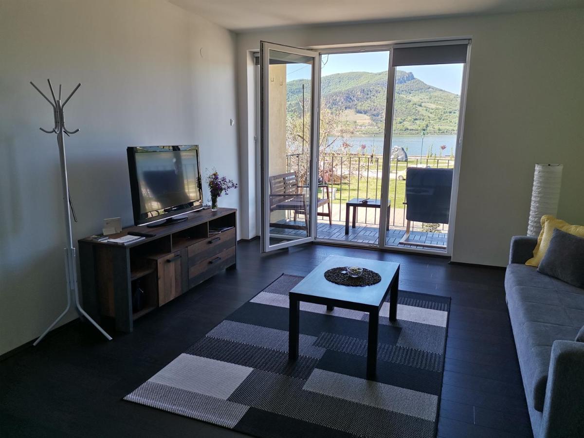 Apartman Terassa 下米拉诺瓦茨 外观 照片