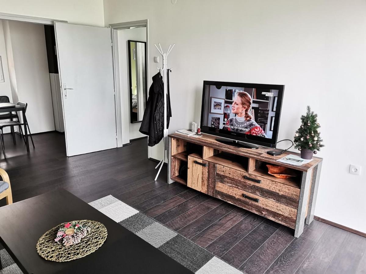 Apartman Terassa 下米拉诺瓦茨 外观 照片
