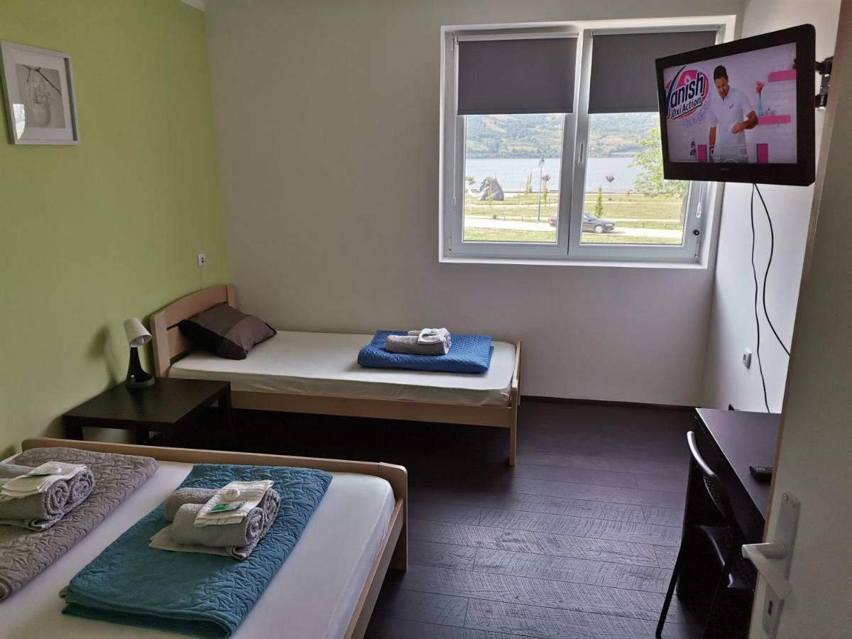 Apartman Terassa 下米拉诺瓦茨 外观 照片
