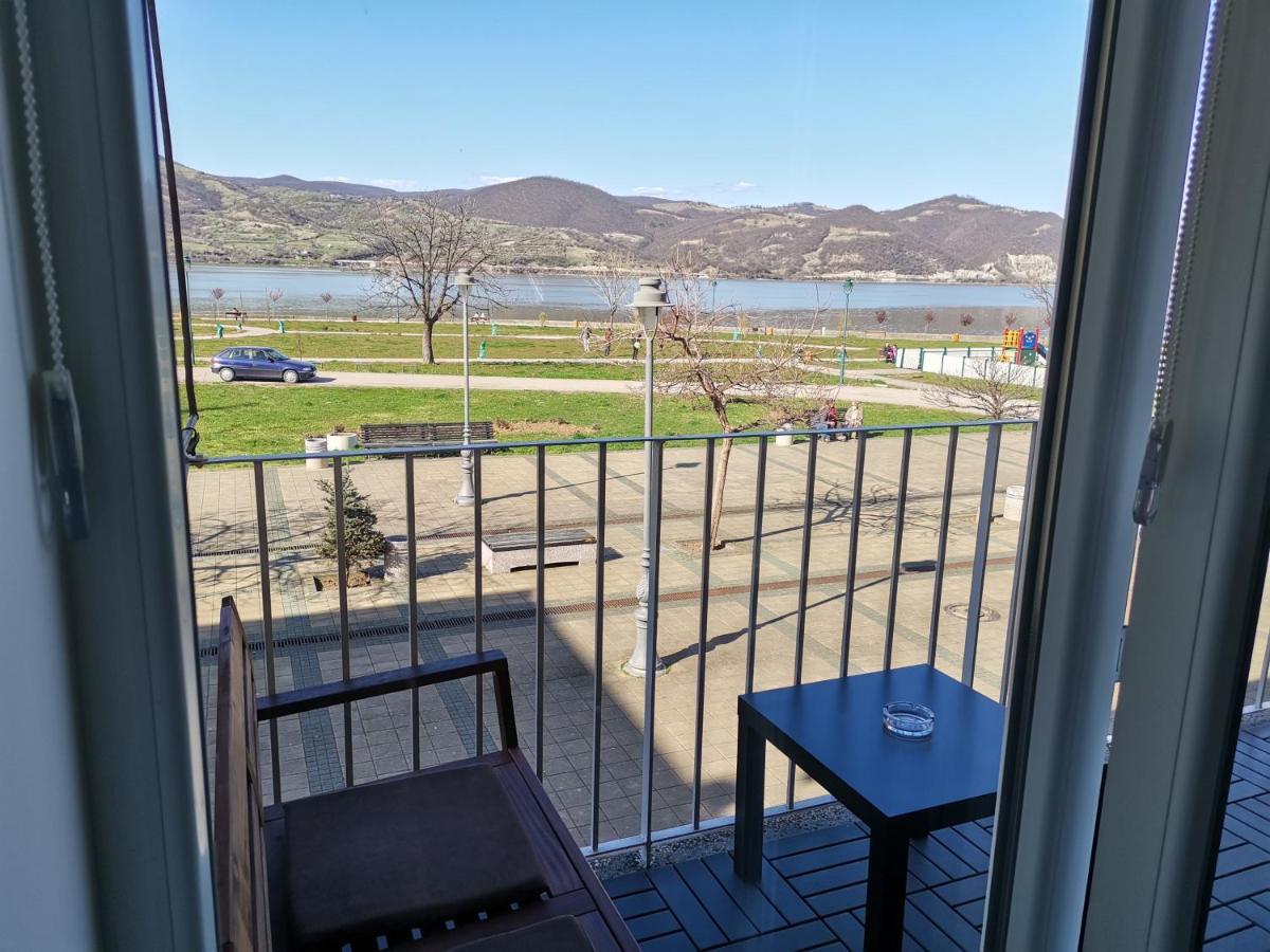 Apartman Terassa 下米拉诺瓦茨 外观 照片